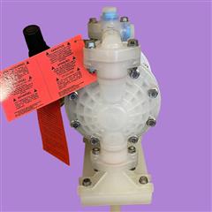 Versa-Matic E5 - Air-Powered Non-Metallic Drum Pump w/ Santoprene Seal